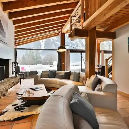 Villa Private Chalet With Jacuzzi And Sauna- If You Want To Book, Please Contact On Wh-ats-app - 0034-605-434-371 !!!!